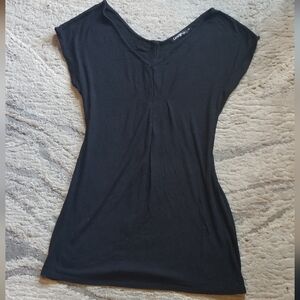 💋3/$20 zipper back top